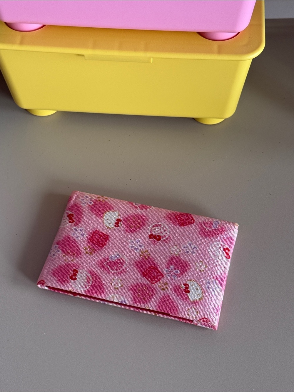 Hello Kitty Vintage Pocket Mirror